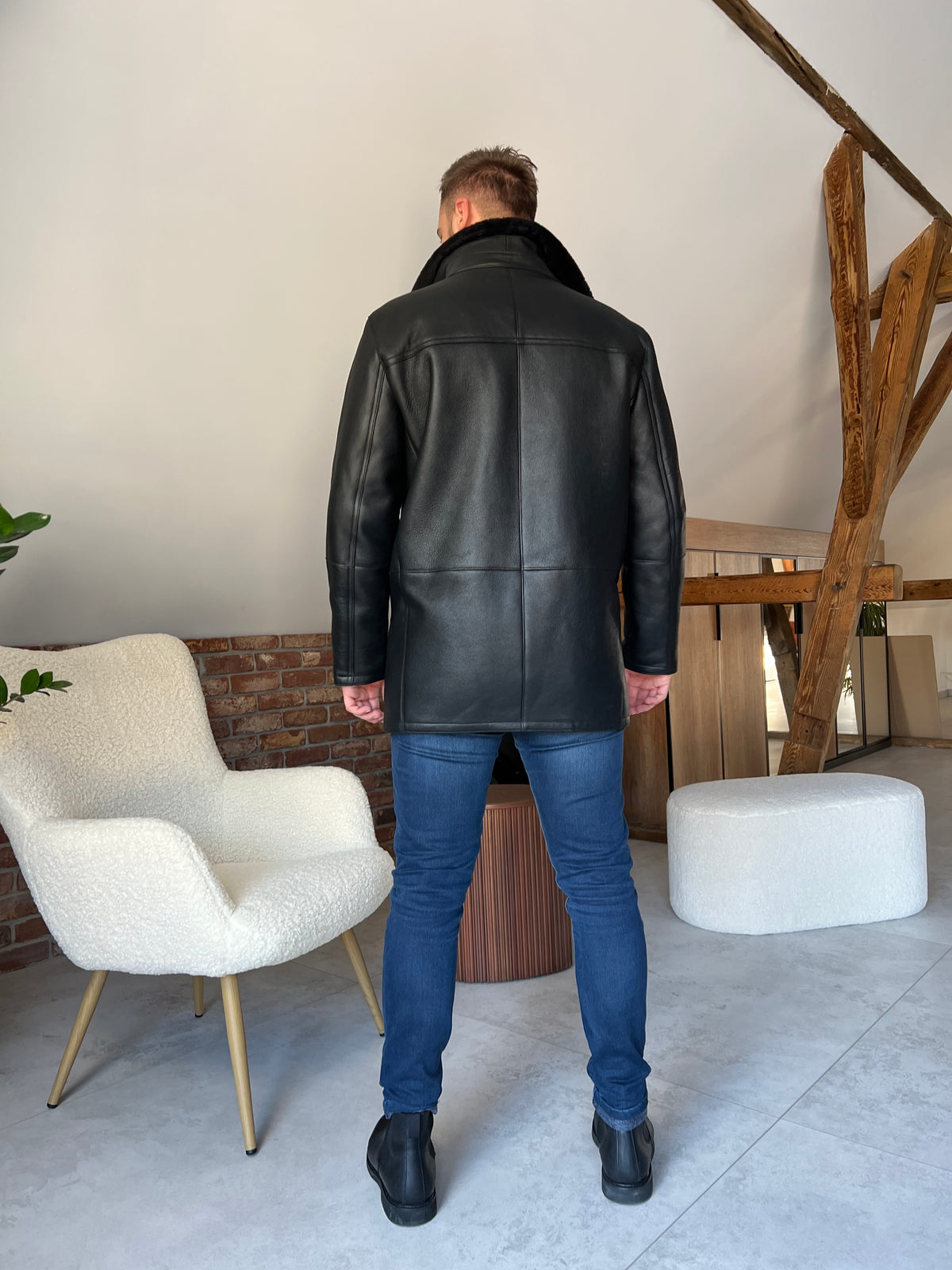 Kożuch męski Mark jednorzędowy / czarny