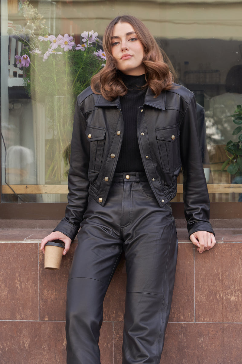 Spodnie z wysokim stanem / czarne