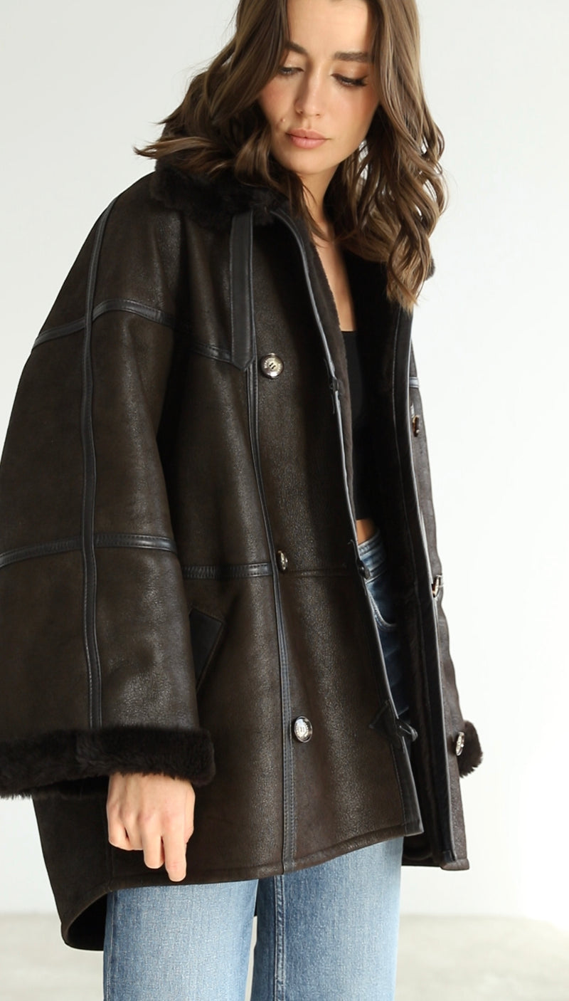 Kożuch Paul / bardzo ciemny brąz