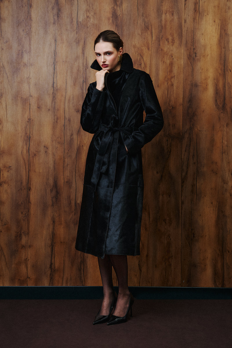 Płaszcz ze skóry cielęcej Cavallino / czarny