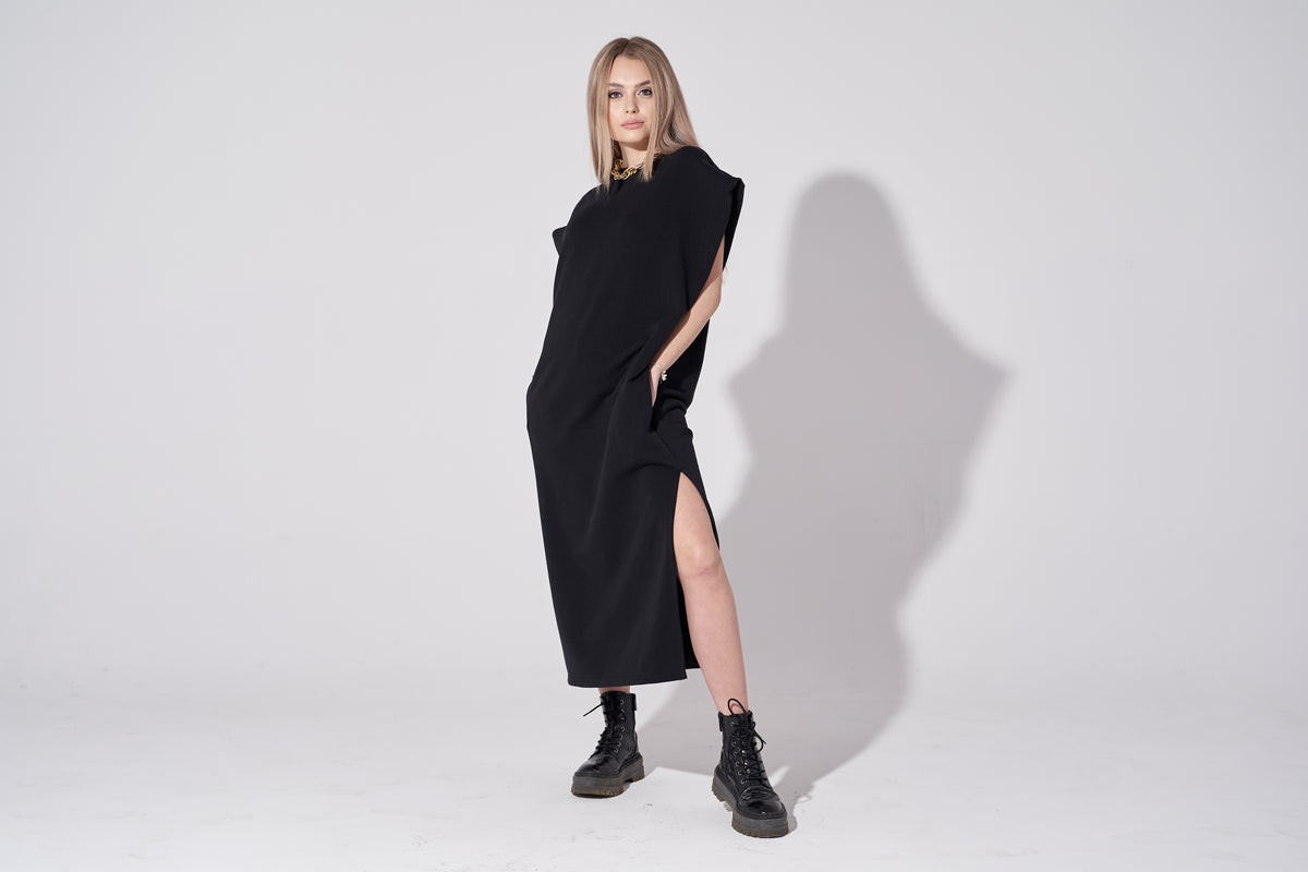 Długa sukienka dresowa / czarna