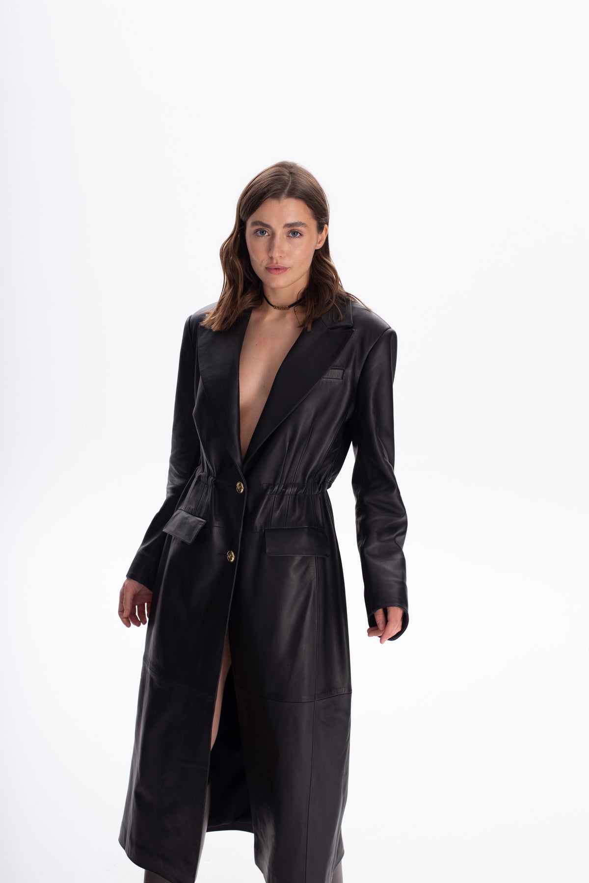 Płaszcz z regulowaną talią Mary / czarny