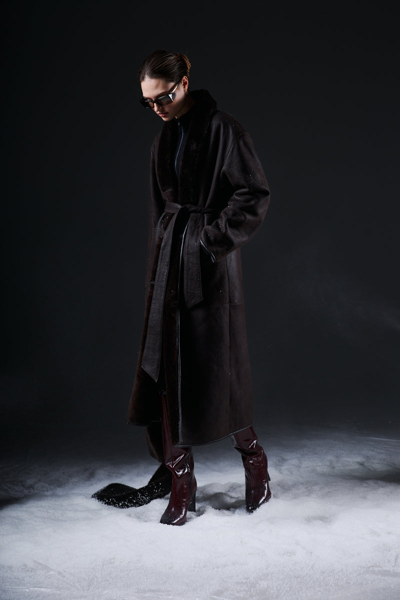 Kożuch Lucas / bardzo ciemny brąz