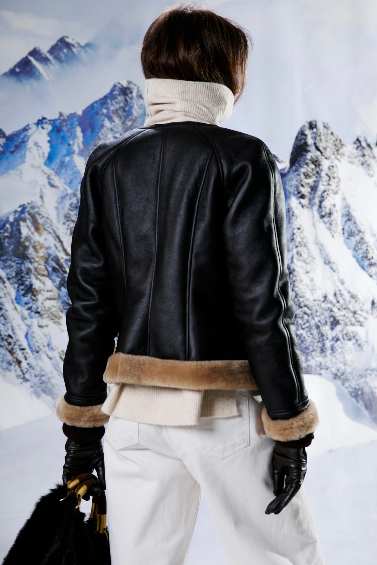 Kożuch Jacob / bardzo ciemny brąz