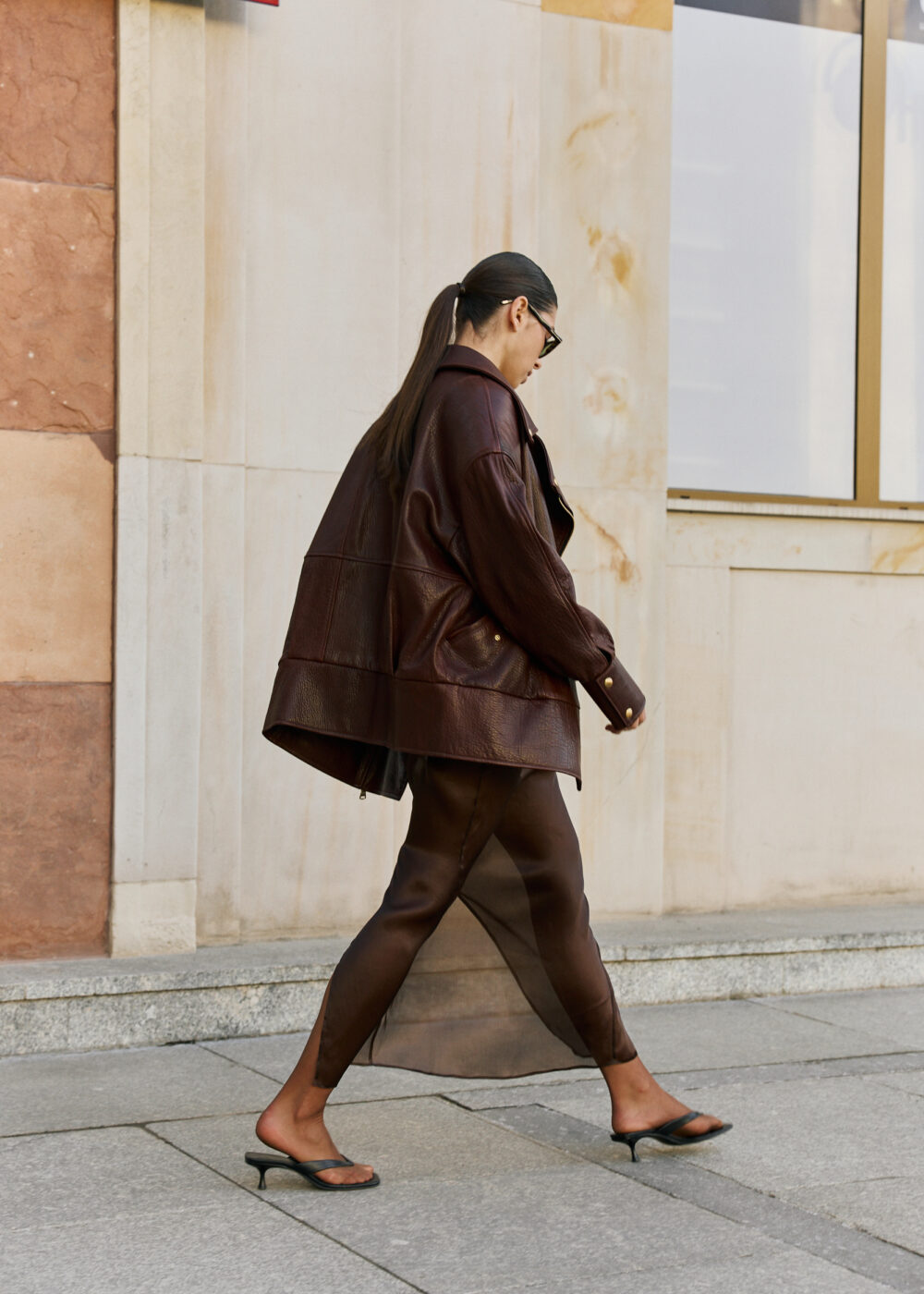 Kurtka oversize Deborah / bordo texture - obrazek 4